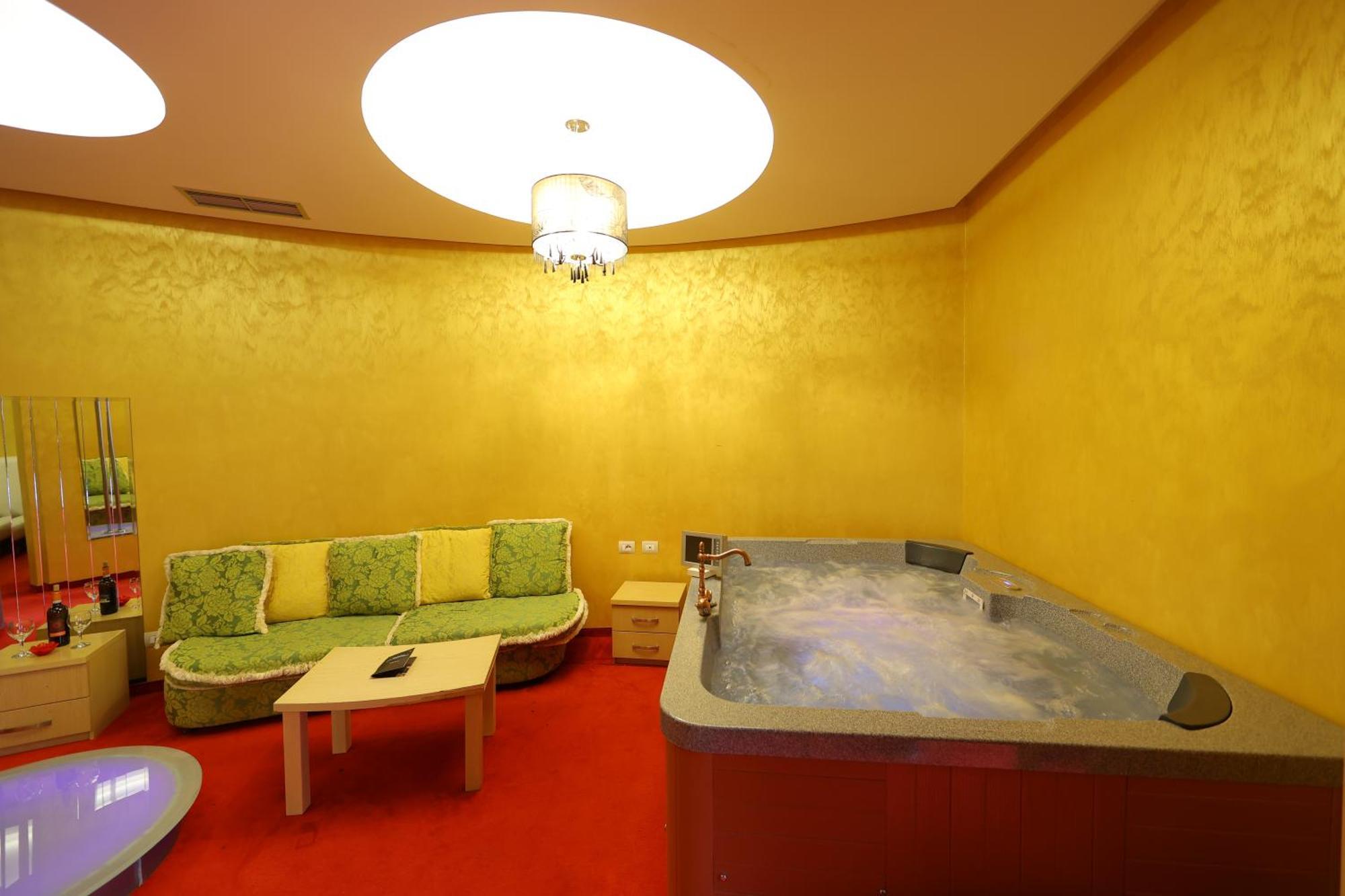 Gjuta Hotel Farke e Madhe